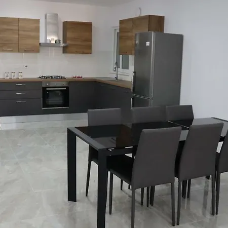 Casa Vella * Żurrieq